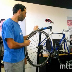 28/02/2015 - Specialized taller de mecánica